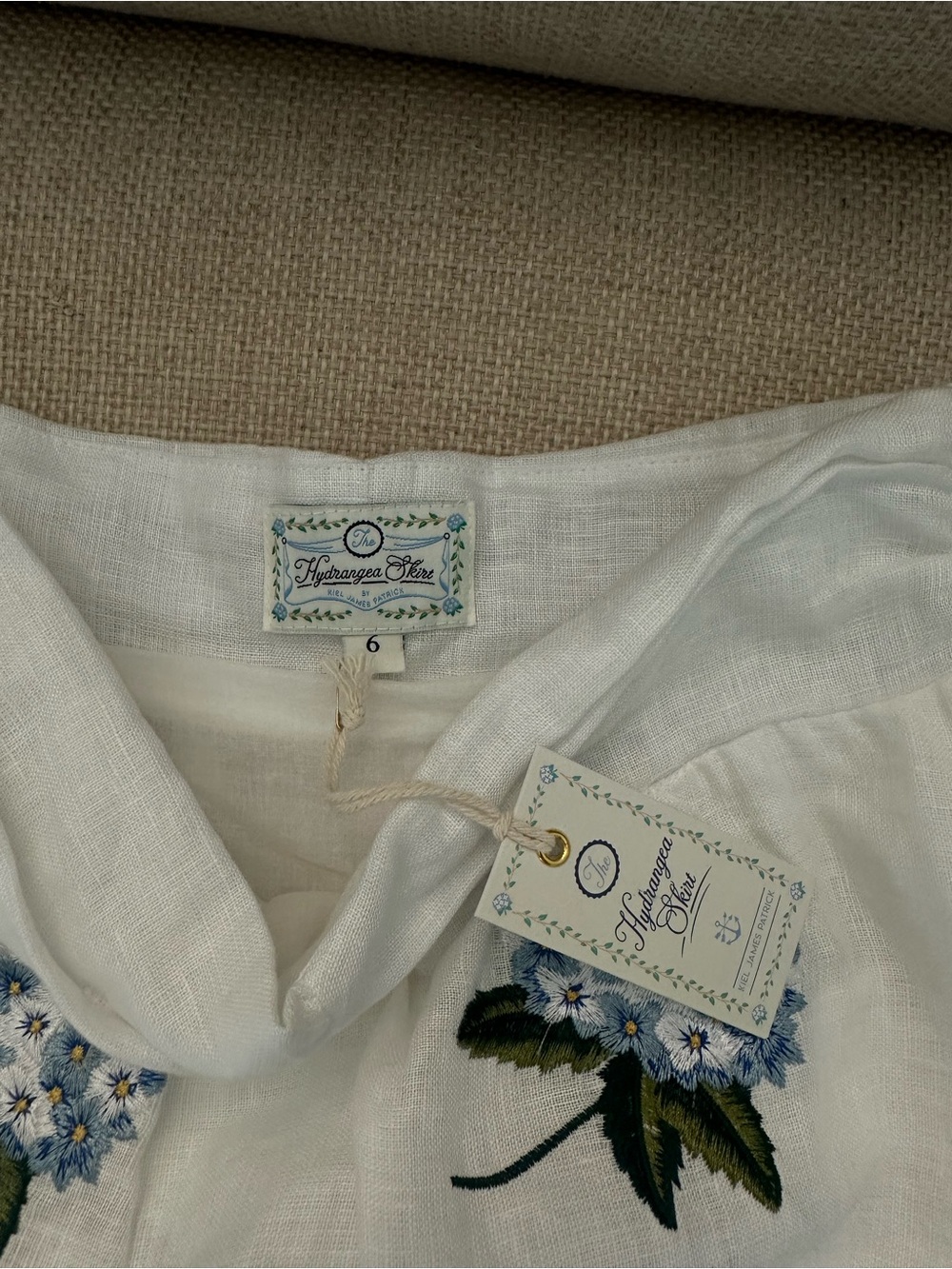 Kiel James Patrick Hydrangea Embroidered Skirt in White - Picture 9 of 12